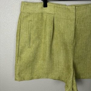 Tuckernuck Womens Green Tweed Shorts